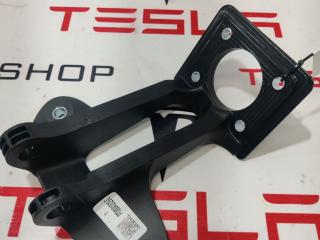 педаль тормоза Rivian R1T 1 поколение 2022, PT00041025-C