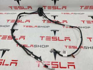 плюсовой провод аккумулятора Rivian R1T 1 поколение 2022, PT00000562-G, 35559829