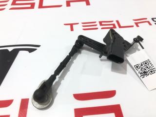 Датчик уровня пневмоподвески Rivian R1T 1 поколение 2022, PT00058866, PT00039589