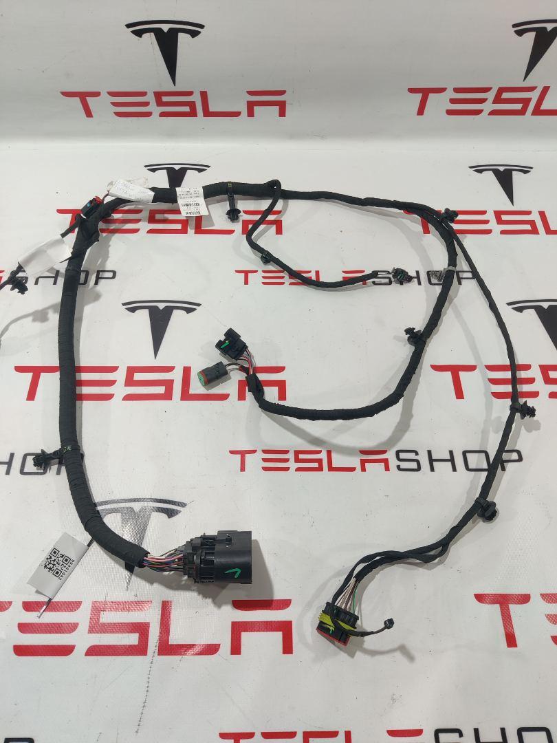 проводка Rivian R1T 1 поколение 2022, PT00003227-H, C100003227-H - фото №1