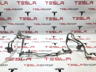 патрубок (трубопровод, шланг) Rivian R1T 1 поколение 2022, C100043837