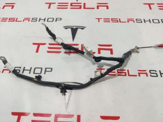 минусовой провод аккумулятора Rivian R1T 1 поколение 2022, C100016070-D