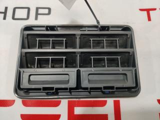 Вентиляционный клапан заднего багажника Rivian R1T 1 поколение 2022, PT00000350