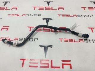 Патрубок системы охлаждения (RIVIAN R1T) Rivian R1T 1 поколение 2022, PT00061744-C