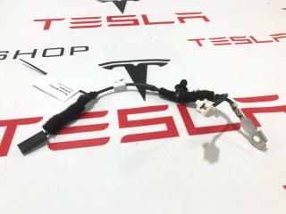 разъем (фишка) проводки Rivian R1T 1 поколение 2022, PT00046311C