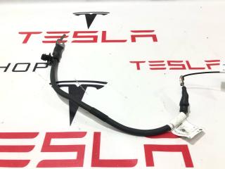 минусовой провод аккумулятора Rivian R1T 1 поколение 2022, C100016070-D