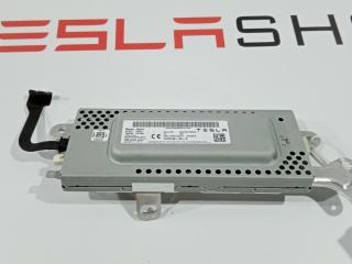 Радио FM/HD/XM Tesla Model 3 1 поколение 2019, 1079749-00-D