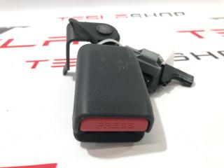 замок ремня безопасности Tesla Model 3 1 поколение 2019, 1085939-01-E