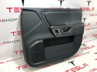 обшивка двери передняя правая Rivian R1T 1 поколение 2022, PT00001134, PT00001137, PT00001155