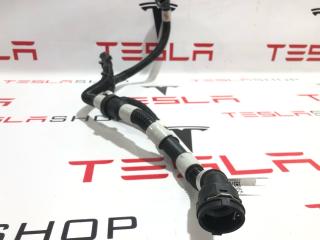 Патрубок системы охлаждения (RIVIAN R1T) Rivian R1T 1 поколение 2022, PT00061735-E, PT00061705-E