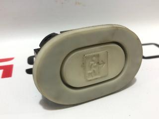 кнопка открытия багажника Rivian R1T 1 поколение 2022, PT00016619, PT00002098-K