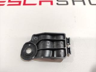 кронштейн (крепление) Rivian R1T 1 поколение 2022, PT00061443-B