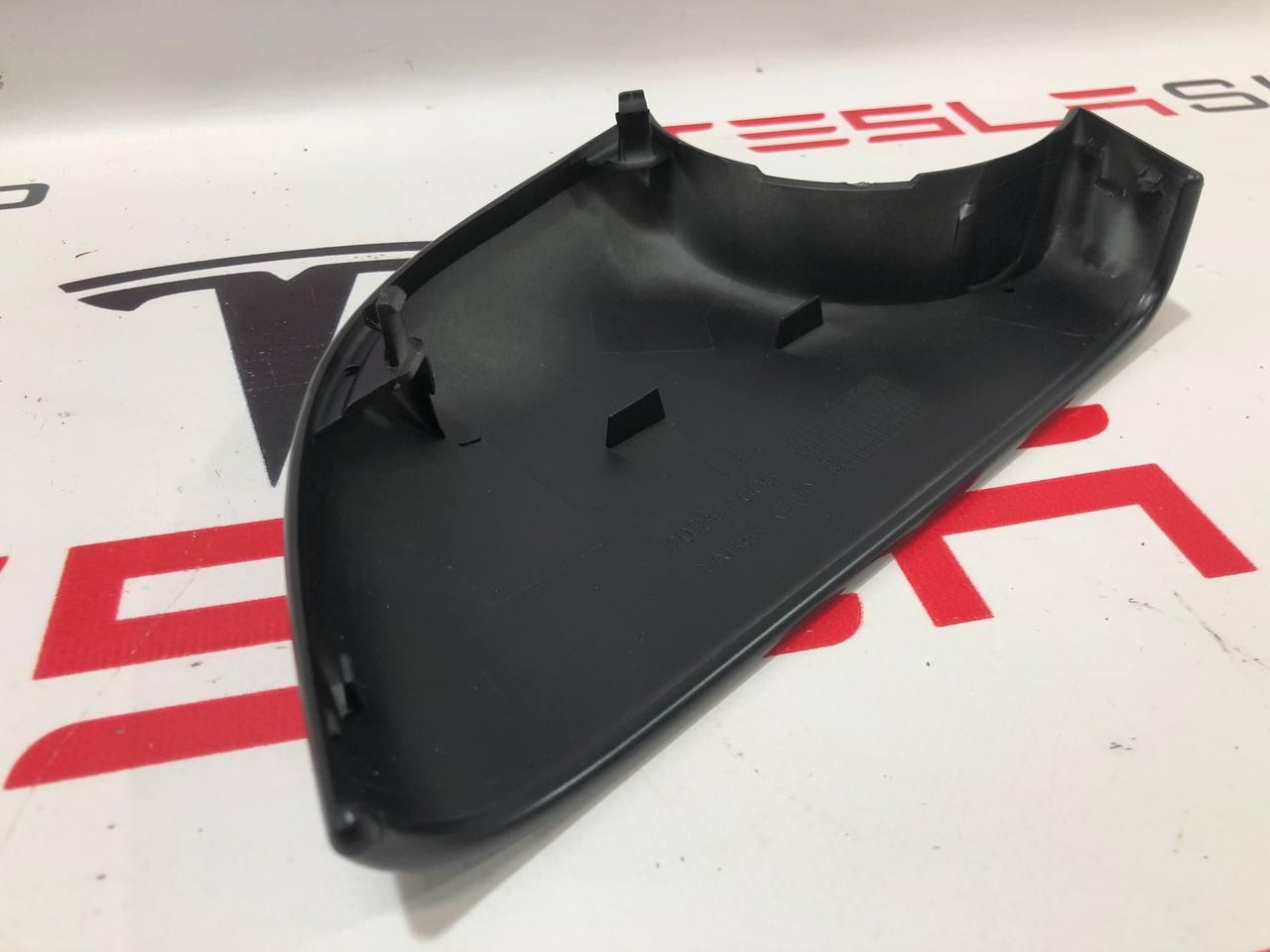 Накладка зеркала наружного нижняя Tesla Model 3 1 поколение (2017 - 2026), 1521831-00-C, 2287.3005, 1110777-00-C, 2021.1005 - фото №1