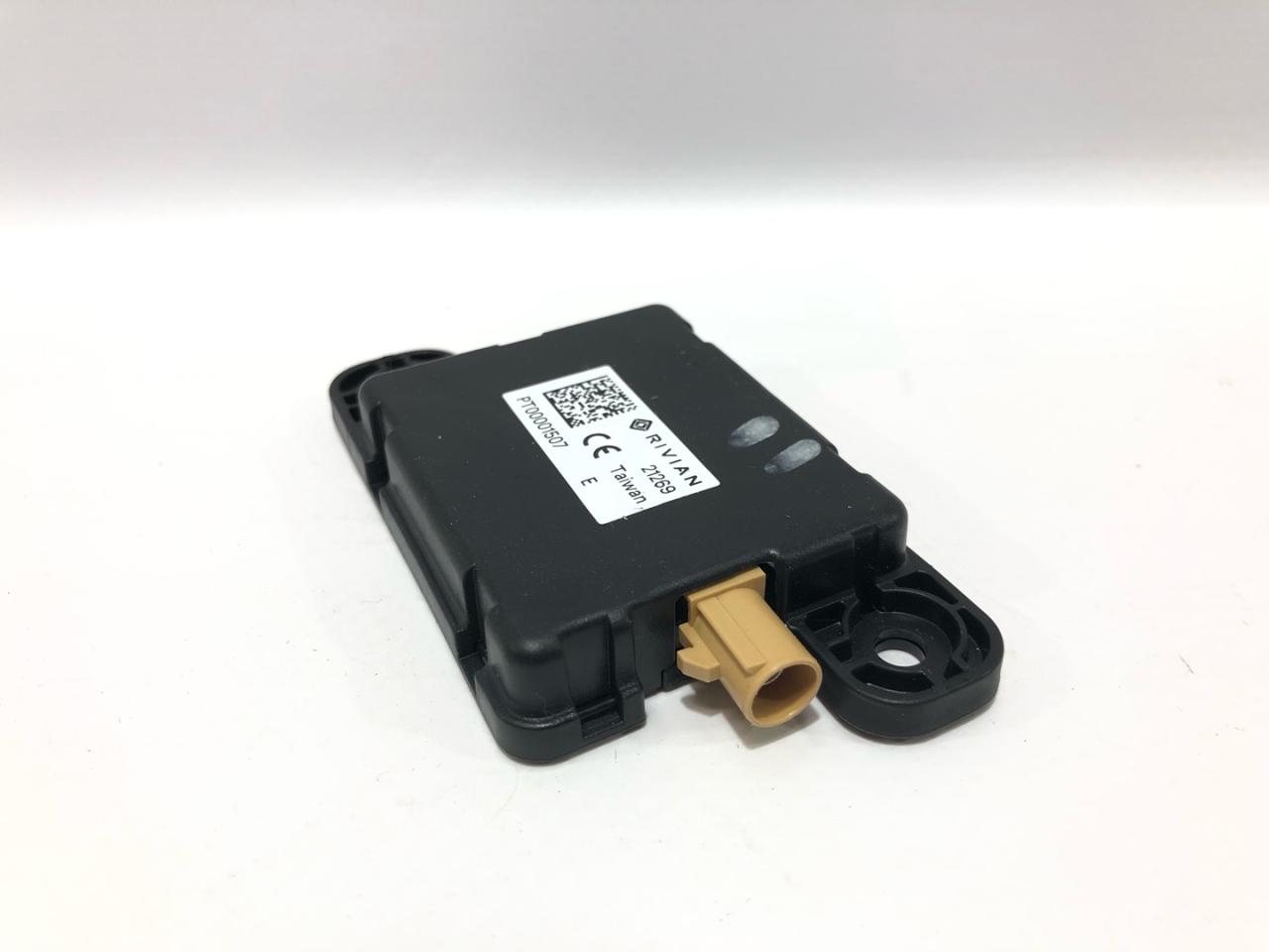 антенна Rivian R1T 1 поколение 2022, PT00001507 - фото №1