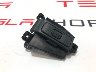 Кнопка управления на руле Rivian R1T 1 поколение 2022, PT00000910-L, PT00000913-G1, PT00000917-F