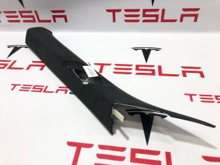 Накладка стойки А, (средняя высота) Rivian R1T 1 поколение 2022, PT00030019, PT00001334