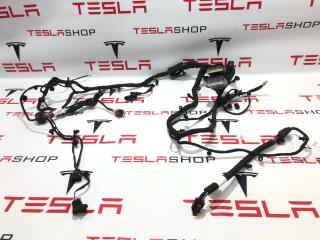 проводка Rivian R1T 1 поколение 2022, C600012685-G, PT00051975-C