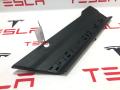 накладка двери внутренняя задняя левая Rivian R1T 1 поколение 2022, PT00016005-F, PT00015995F - фото №2