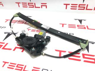 стеклоподъемник задний левый Rivian R1T 1 поколение 2022, PT00009556-H