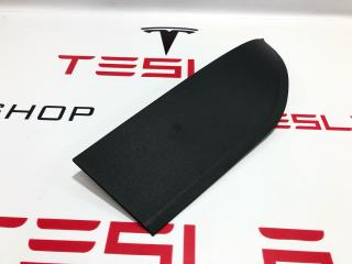 Накладка багажного проема внутренняя Rivian R1T 1 поколение 2022, PT00017894, PT00017895