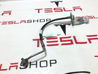 шланг тормозной заднего левого Rivian R1T 1 поколение 2022, PT00000729-C