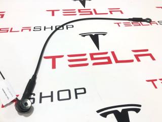 трос открывания багажника Rivian R1T 1 поколение 2022, PT00002963, PT00002966, PT00002967