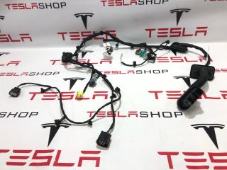 Электропроводка двери Rivian R1T 1 поколение 2022, 35585159, C400000563-H, C300000563-H