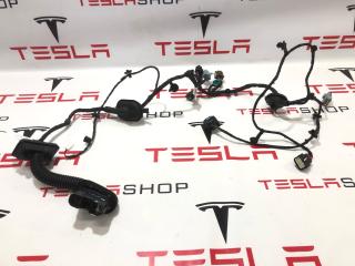 Электропроводка двери Rivian R1T 1 поколение 2022, 35585161, C300000565-J