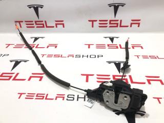 замок двери задней правой Rivian R1T 1 поколение 2022, PT00016022