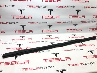 Уплотнитель порога Rivian R1T 1 поколение 2022, PT00002356, PT00002361