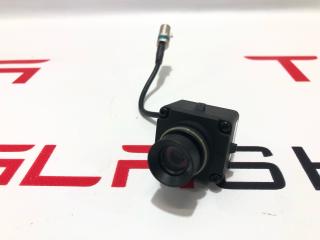 Камера салона Rivian R1T 1 поколение 2022, PT00038464-D