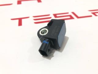 датчик удара Rivian R1T 1 поколение 2022, PT00001456