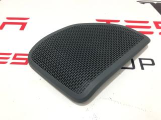 Декоративная накладка Rivian R1T 1 поколение 2022, PT00033082-C, PT0003380-C