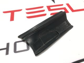 Накладка капота Rivian R1T 1 поколение 2022, PT00015808D, PT00169606