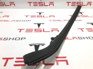 Накладка капота Rivian R1T 1 поколение 2022, PT00015809-D, PT00015800