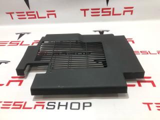 Крышка защитная Rivian R1T 1 поколение 2022, PT00211096-C