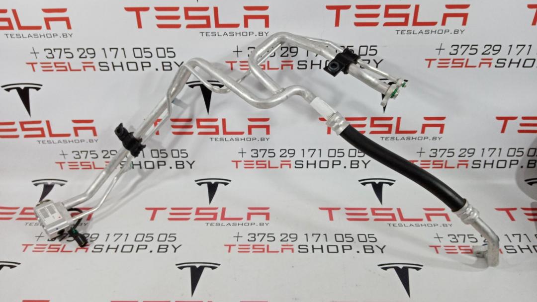 трубка кондиционера Tesla Model S 1 поколение 2015, 6008481-00-A, 1004293-00-G - фото №1