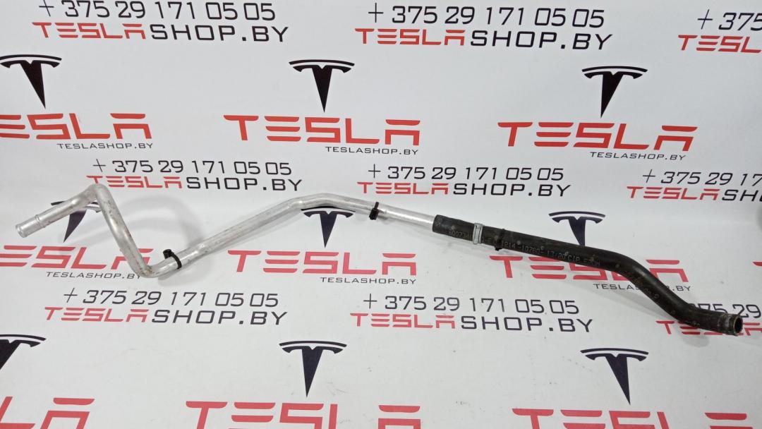 Трубка охлаждения мотора Tesla Model S 1 поколение 2015, 6007340-00-E - фото №1