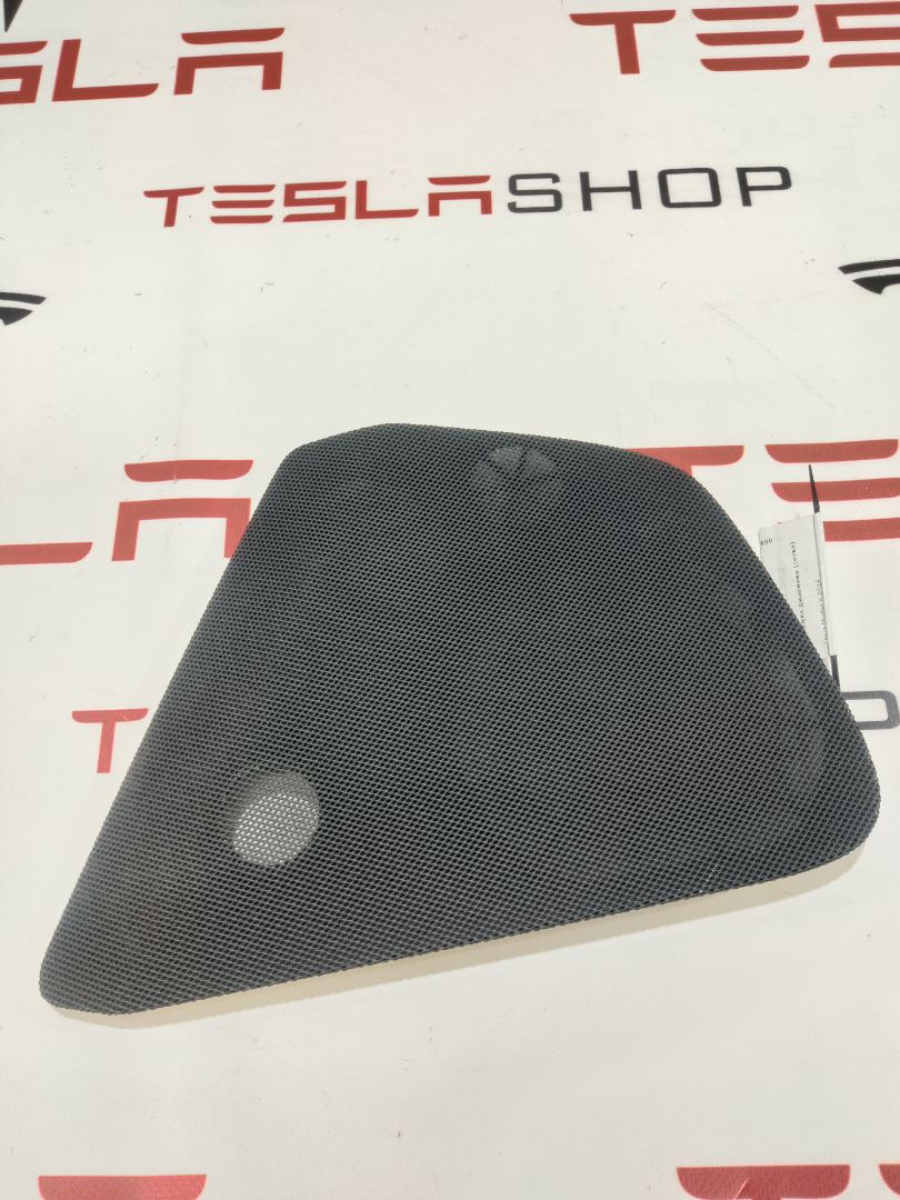 Накладка динамика (сетка) Tesla Model X 1 поколение 2016, 1037510-00-B - фото №1