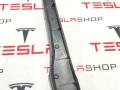 Пластик под датчик прижатия двери Tesla Model X 1 поколение 2016, 1042410-00-D - фото №2