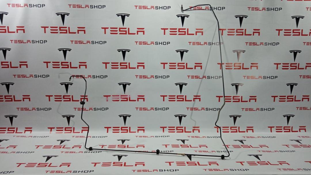 трубка тормозная Tesla Model S 1 поколение 2015, 6008135-00-Y - фото №1