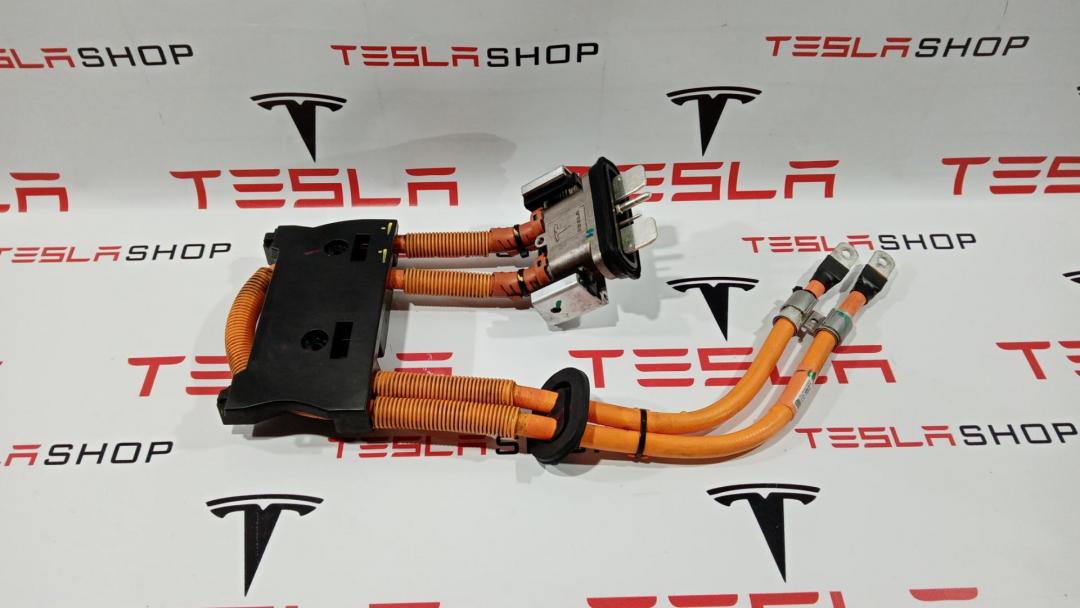 Электропроводка батареи джаншен бокс Tesla Model S 1 поколение 2014, 1022565-00-D - фото №1