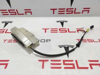 замок двери задней левой Tesla Model 3 1 поколение 2020, 1068970-00-G