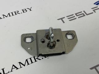 Петля замка (ригель) крышки багажника Tesla Model S 1 поколение [рестайлинг] 2018, 1009419-00, A2127400132