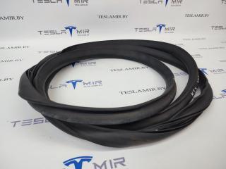 уплотнитель Tesla Model S 1 поколение [рестайлинг] 2018, 6009582-00