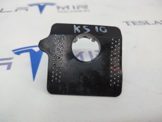 Кронштейн парктроника S10 (крепление к бамперу) Tesla Model S 1 поколение [рестайлинг] 2017, 1097487-00