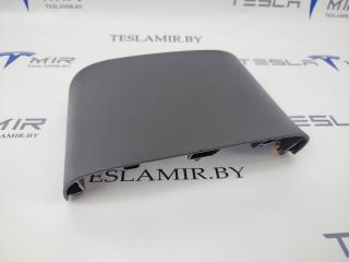 консоль салона Tesla Model Y 1 поколение 2021, 1108494-00