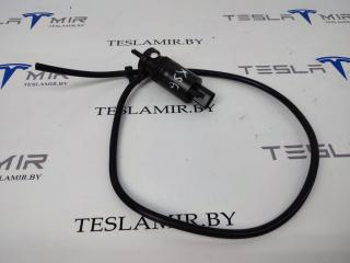 Насос (моторчик) бачка омывателя Tesla Model Y 1 поколение 2021, 1110164-00