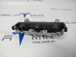 Камера тройная (TRIPLE) лобового стекла (регулируемая) Tesla Model Y 1 поколение 2021, 1514448-00