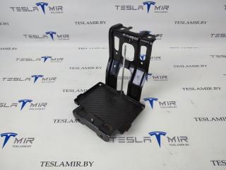 крепление аккумулятора Tesla Model S 1 поколение [рестайлинг] 2017, 1024085-00, 1028668-00, 1051743-00, 1031029-00, 1028669
